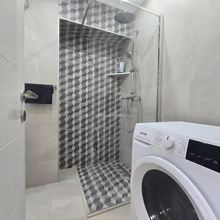 Centre - Marijin Dvor Lägenhet *